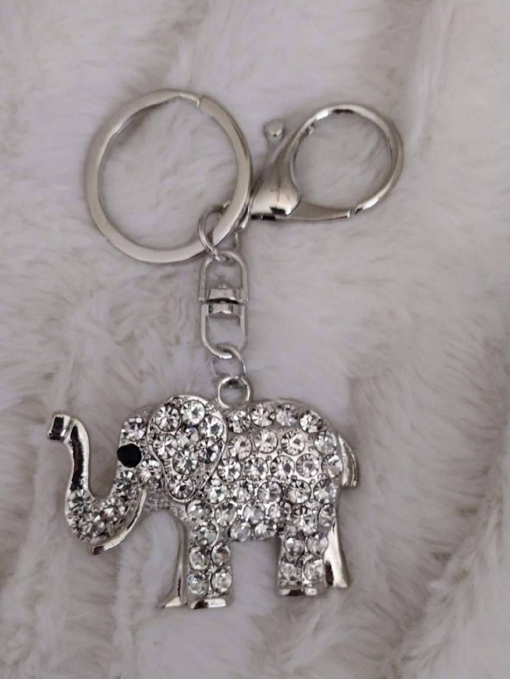 Rhinestone Lucky Elephant Keychain - Bag Charm Silver Sparkle NWOTq